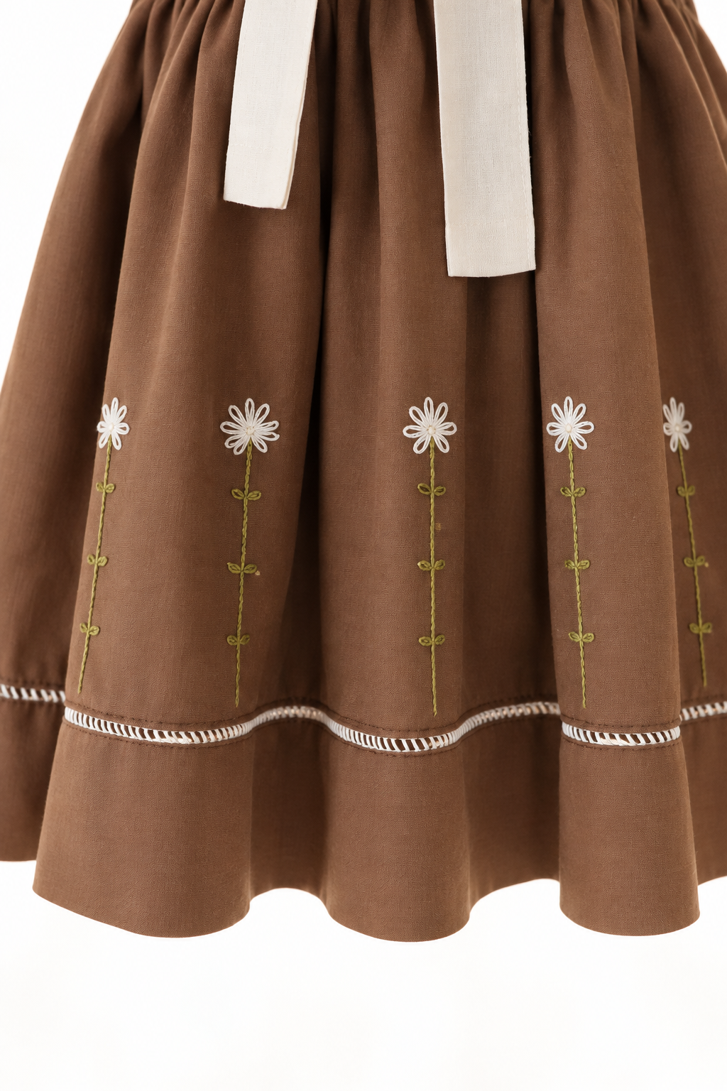 Madeleine — Chestnut